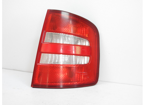 Světlo pravé zadní včetně nosiče žárovek Škoda Fabia I 1 6Y combi 6Y9945112B, 6Y9945096B